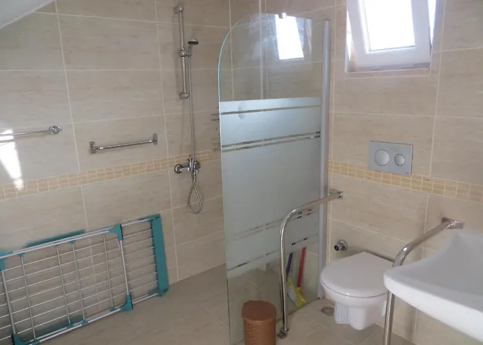 Villasevval - Stunning 4-bed