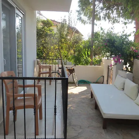 Villasevval-sleeps8-pool-bbq-ac-near Centre Villa *